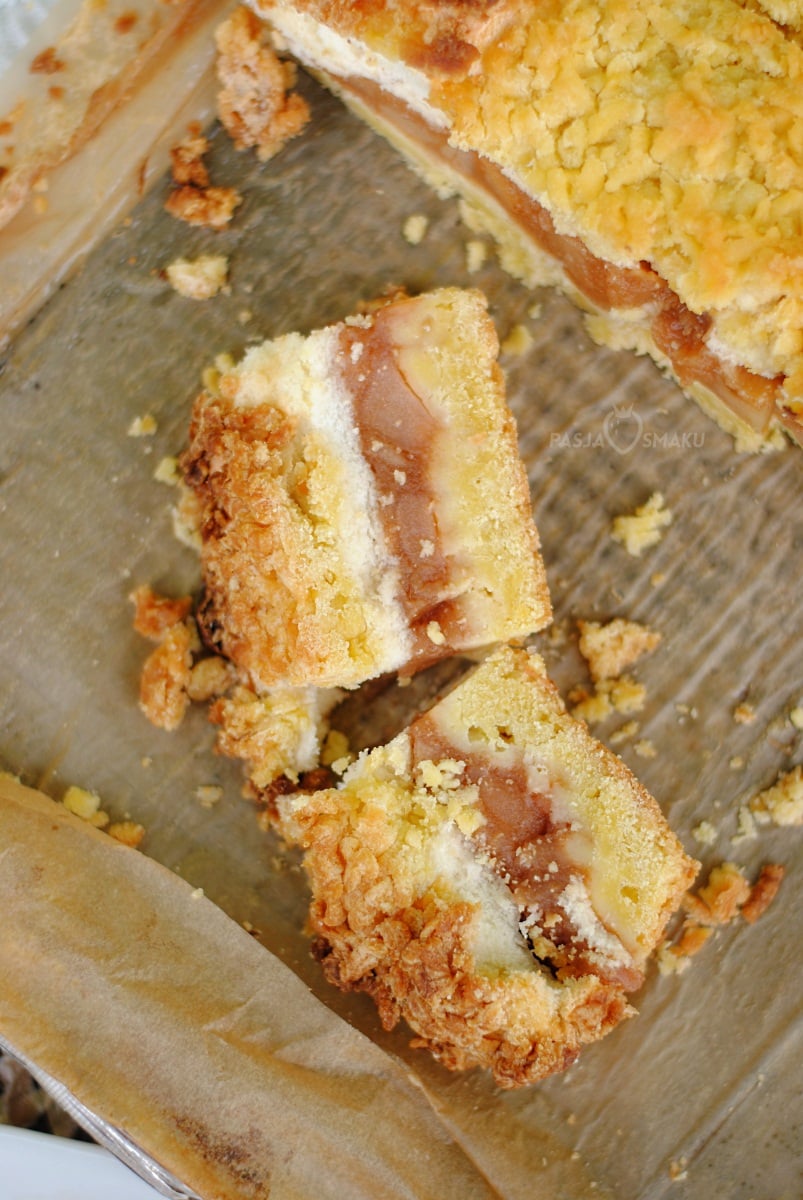 szarlotka z pianką budyniową