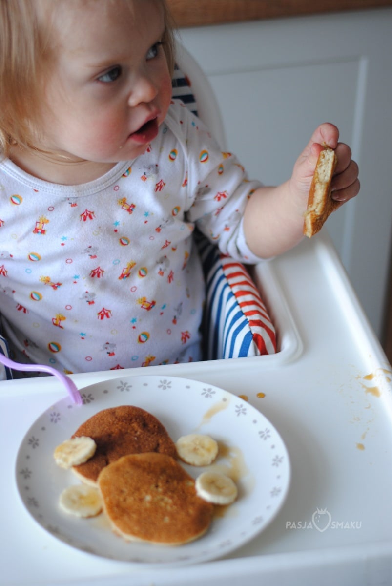 Placuszki z kaszy manny z bananem