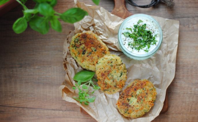 Kotlety z cukinią i żółtym serem