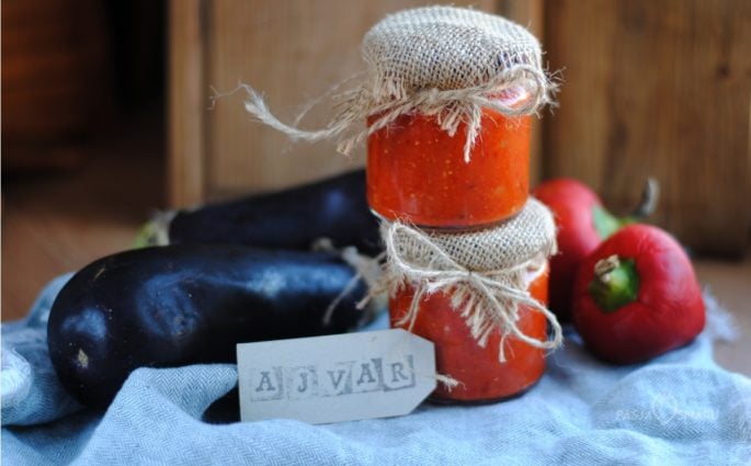 Ajvar - pasta z kuchni bałkańskiej