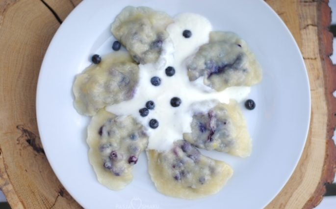 Pierogi z jagodami
