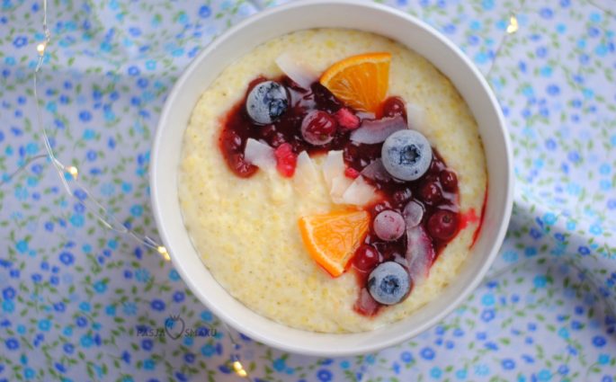 jaglanka z borówkami