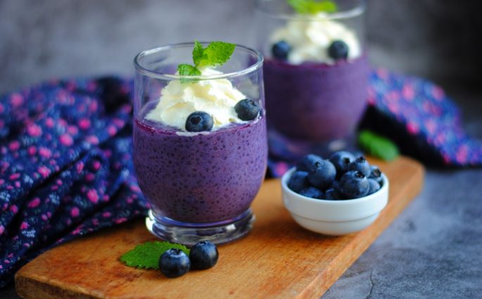Jagodowy pudding chia