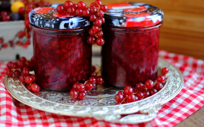 Konfitura z czerwonej porzeczki